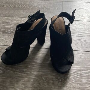 Strap Suede Chunky Heels